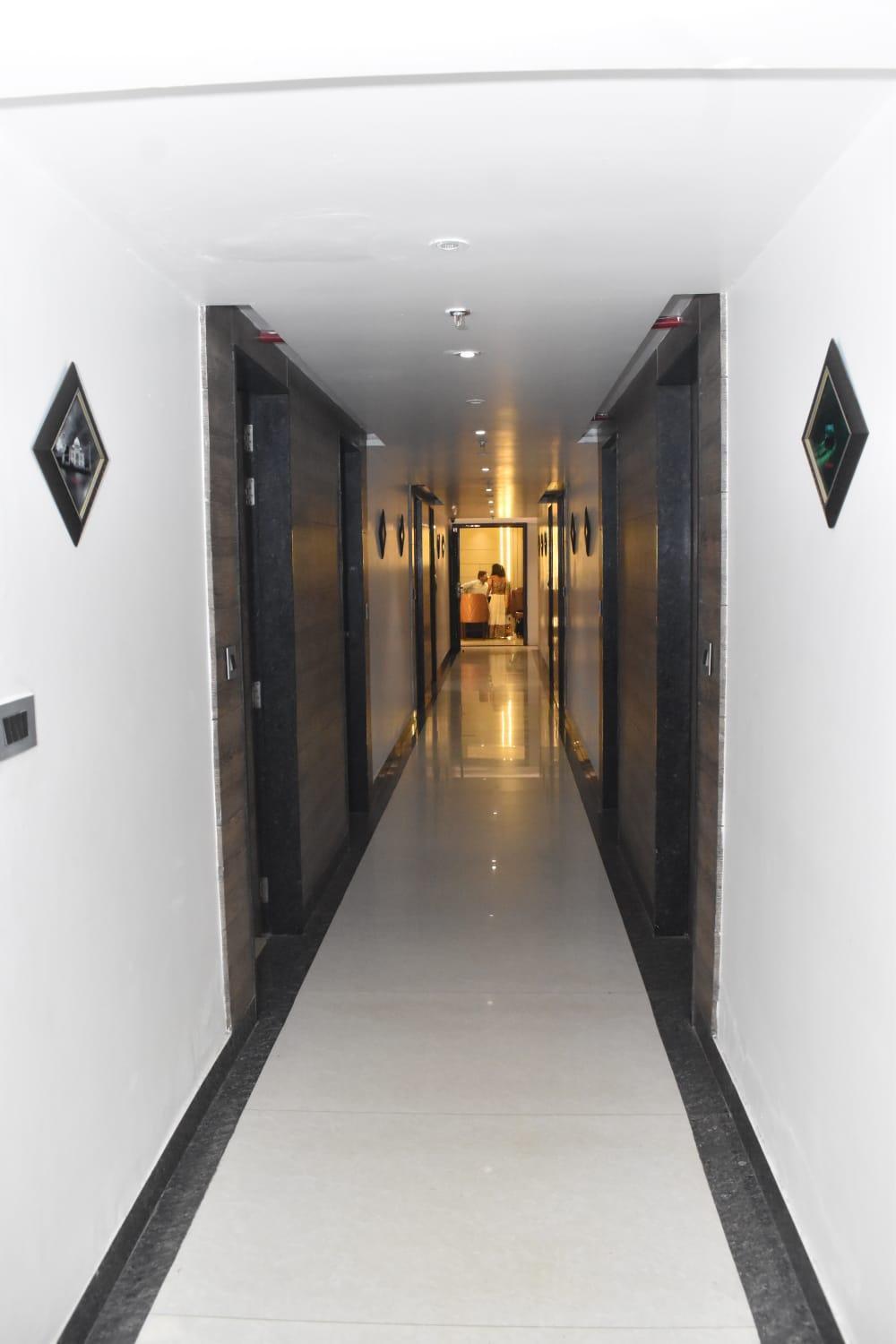 Hotel Parklane Agra (Uttar Pradesh) Exteriör bild
