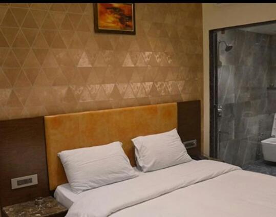 Hotel Parklane Agra (Uttar Pradesh) Exteriör bild